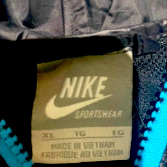 Nike Men’s XL windbreaker jacket - Picture 2 of 2